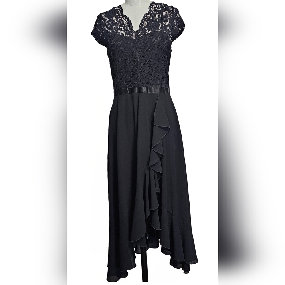 Miusol Formal Bridesmaid Lace V-Neck Coquette Ruffle Black Whimsigoth Maxi Dress - Picture 3 of 7